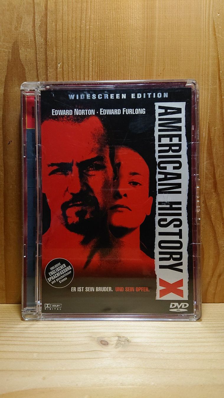 Tutti i DVDs: AMERICAN HISTORY X DVD Juwelcase – Usato da Wilderswil venduto da Exebub
