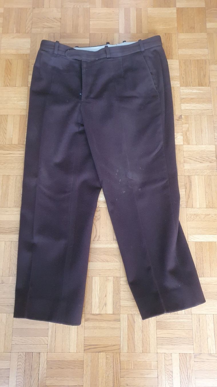 Pantaloni: Pantalon de yodle brun – Usato da Gland venduto da jea_q7fz
