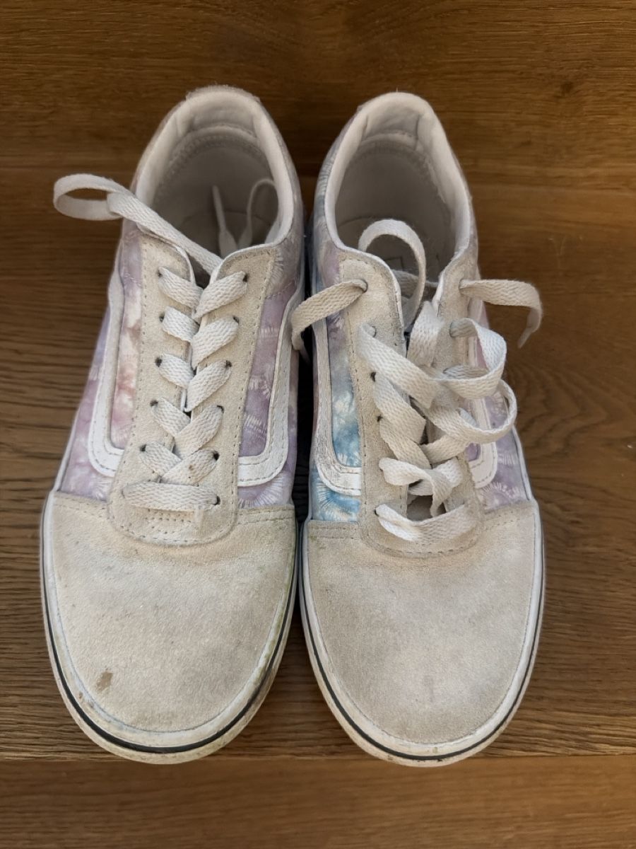 Vans Chaussures filles: Vans Turnschuhe Grösse 33  – D'occasion à Birmensdorf ZH par PolzerJ1
