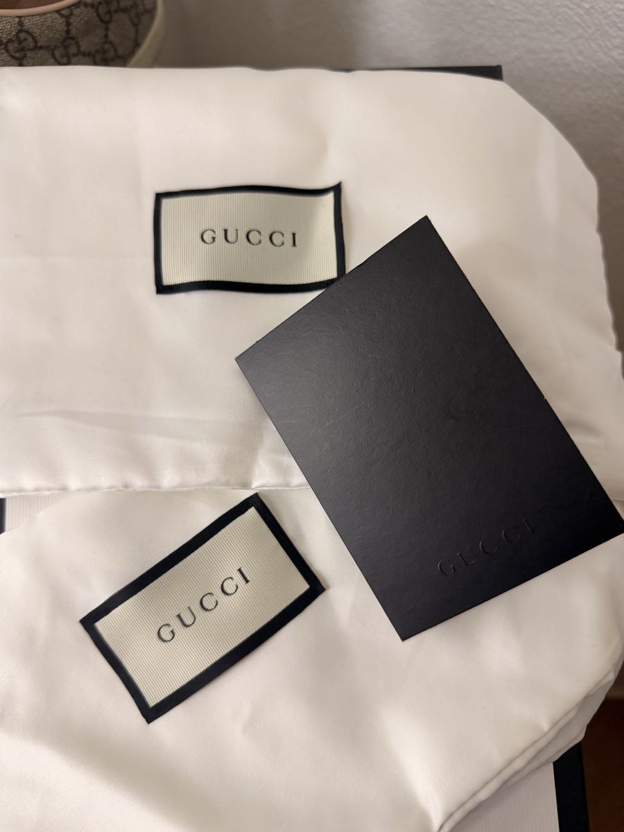 Gucci Damenschuhe: Gucci Schuhe Sneaker – Gebraucht aus Anglikon von ire_qjz5 2