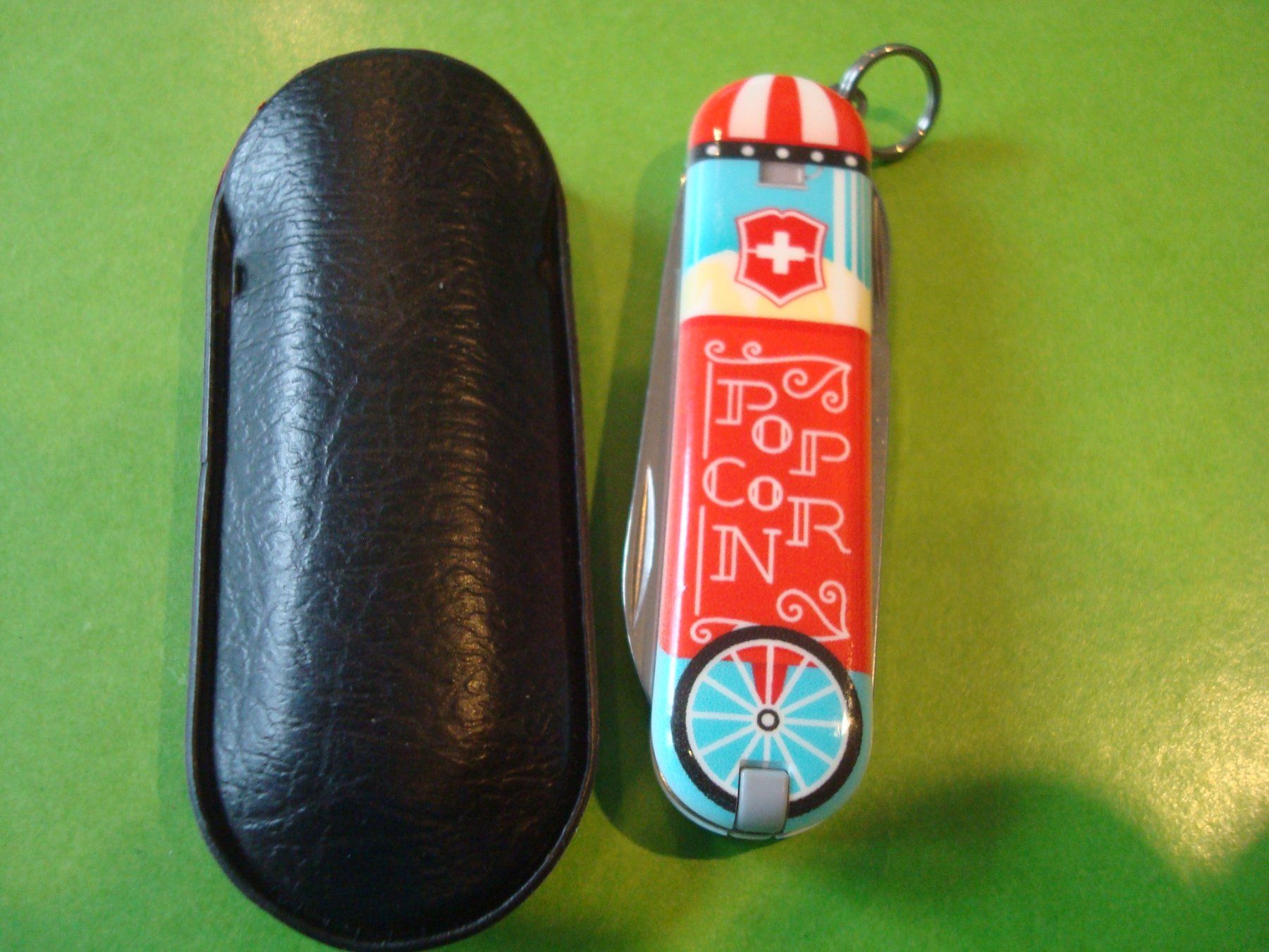 Victorinox Coltelli tascabile: Victorinox CLASSIC   Special Edition 2019 – Nuovo (secondo la descrizione) da Riehen venduto da Baerewaegli