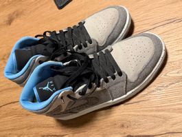 Nike Air Jordan 1 Mid Sneaker grau blau gebraucht