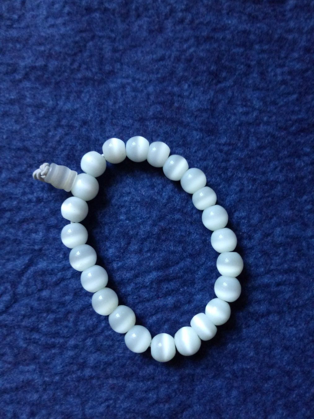 Bracciali & Braccialetti: Modeschmuck Armband weiss schimmernd – Nuovo (secondo la descrizione) da Beckenried venduto da Havacola