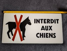Panneau signalisation "Interdit aux chiens"