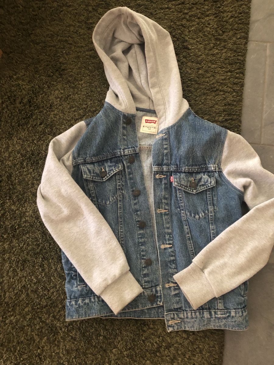 Giacche: Levi’s‘ Jacke – Usato da Dübendorf venduto da Saturnin35