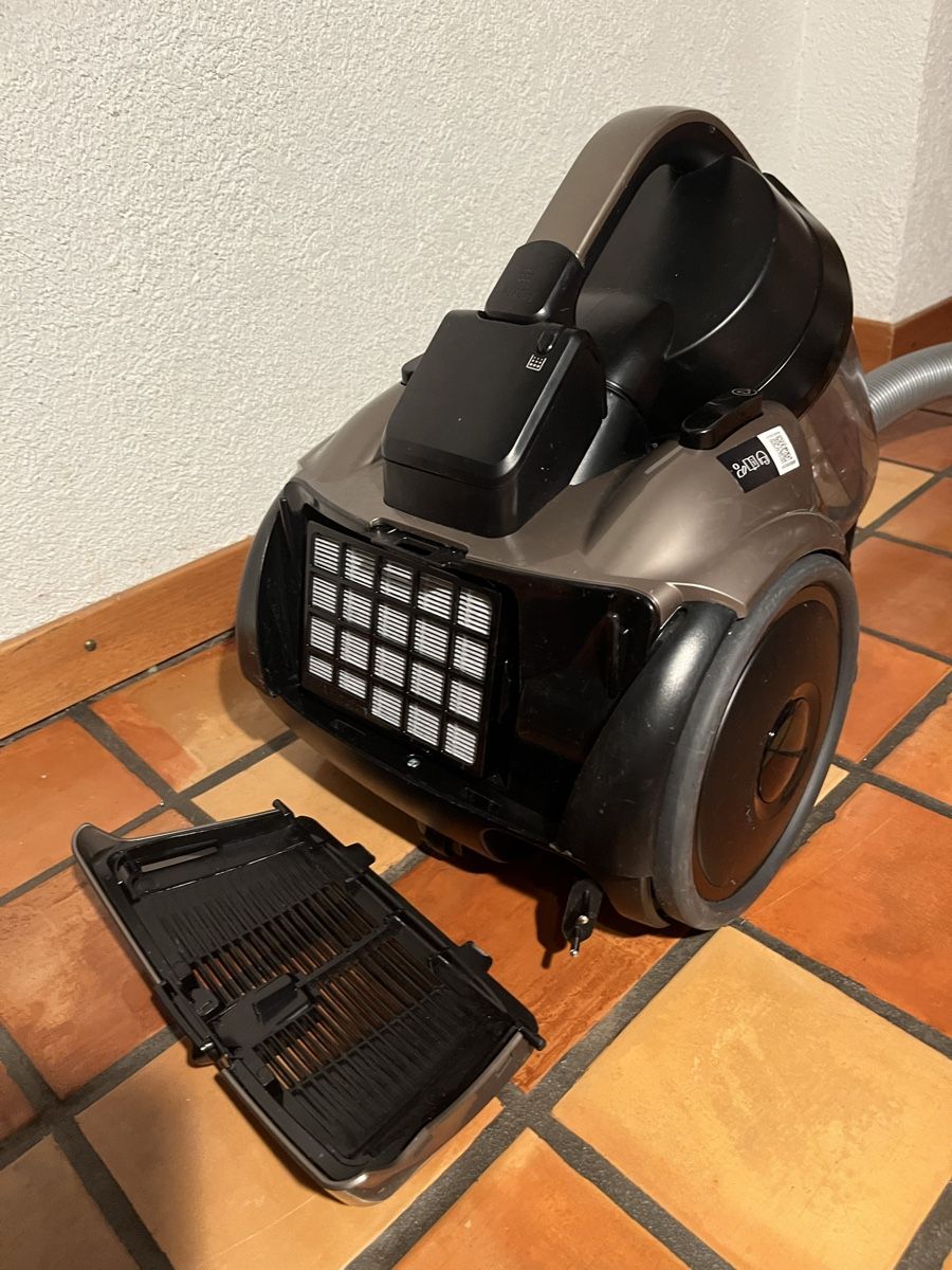 Samsung Aspirapolveri & Accessori: Samsung Vacuum Cleaner – Usato da Chézard-St-Martin venduto da iva_xw8z 3