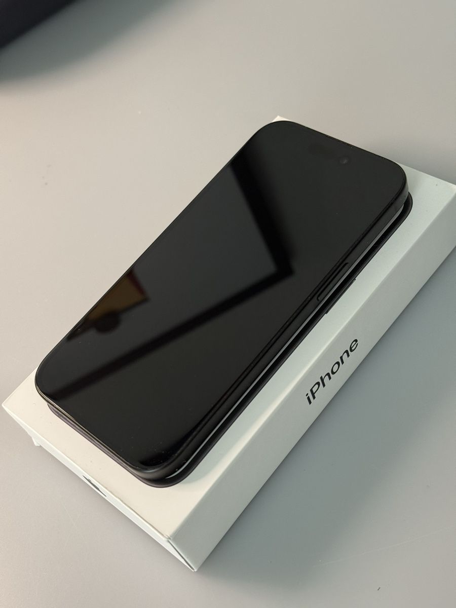Apple Portables: IPhone 15  – D'occasion à St. Gallen par das_pmk2 1
