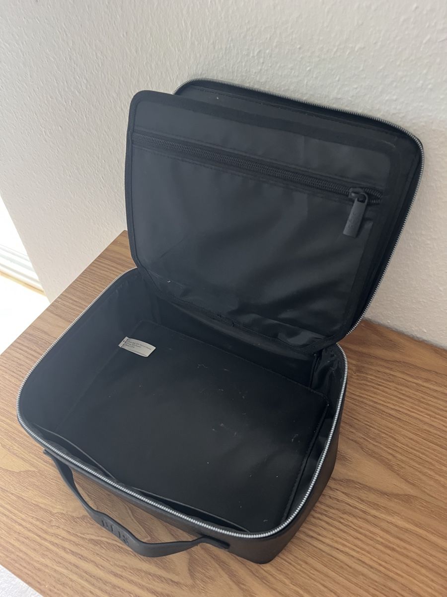 Custodie per cosmetici: Necessaire (Kosmetiktasche) – Usato da Pratteln venduto da leh_tc6z 2