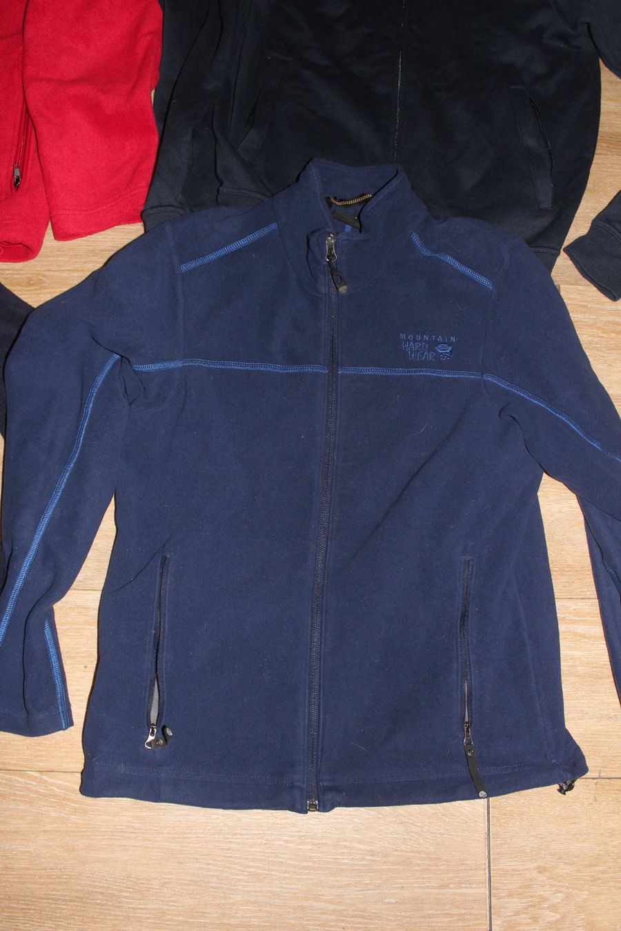 Lotti di vestiti: 4x sweats polaire  _ size S – Usato da Travers venduto da ColibriRoseOrange 2