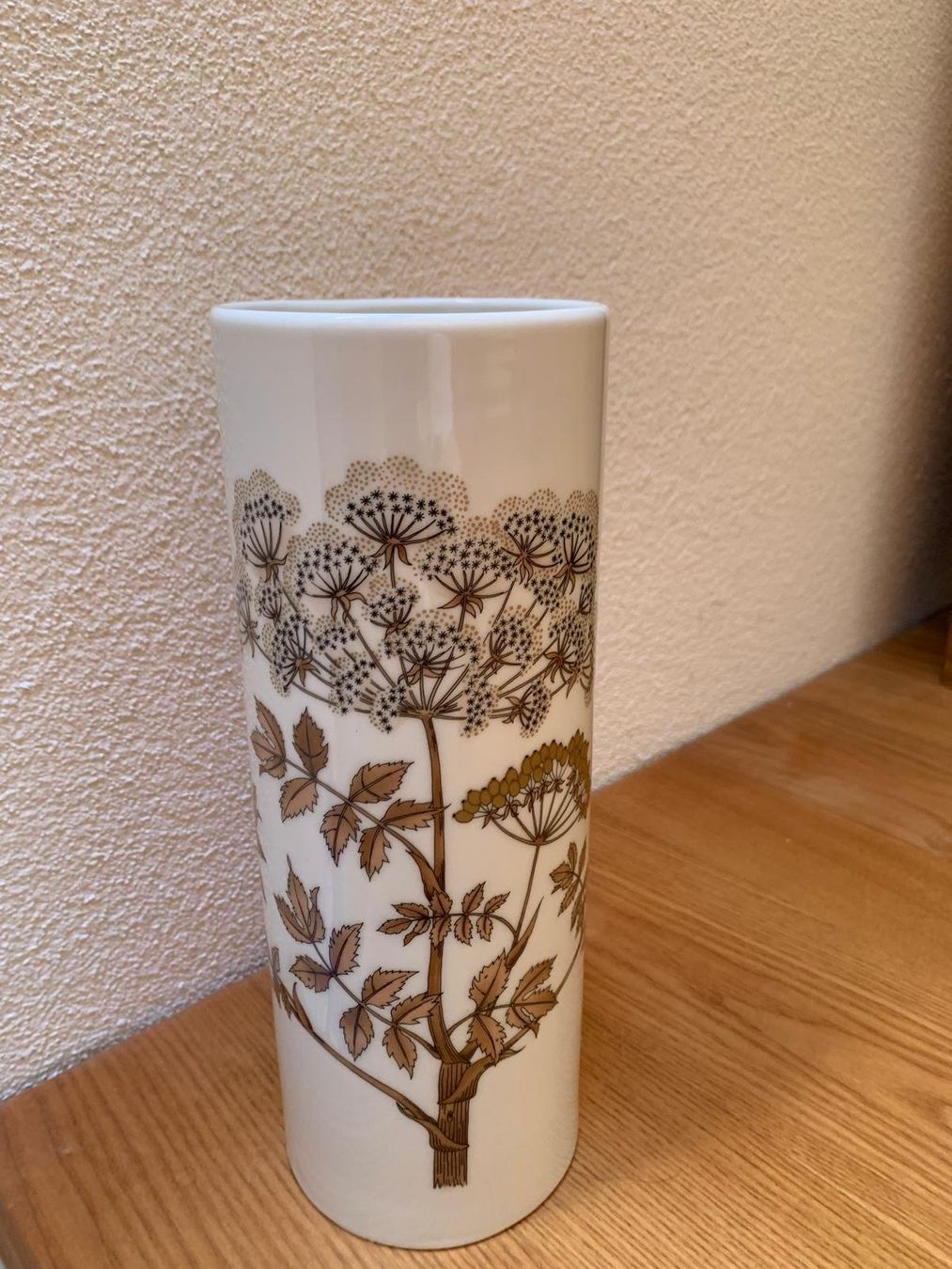 Vase & Récipients: Vase weiss Herbstlich – D'occasion à Grossdietwil par fab_8bdy