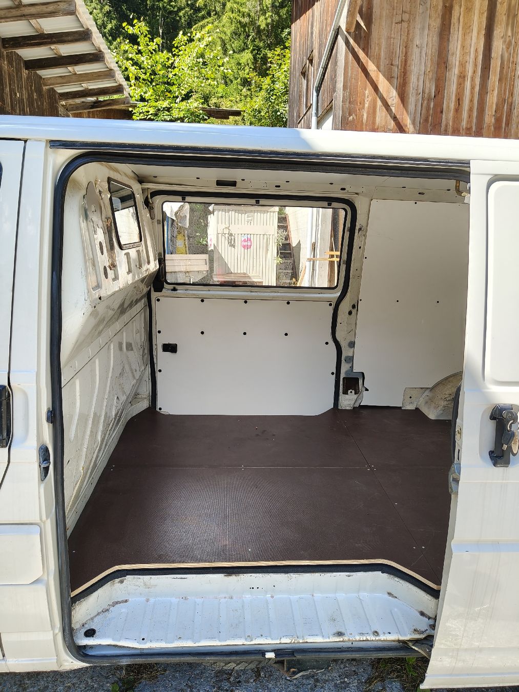 VW Autos: VW T4 Synchro Lang – Defekt aus Adelboden von yol_b5gw 7
