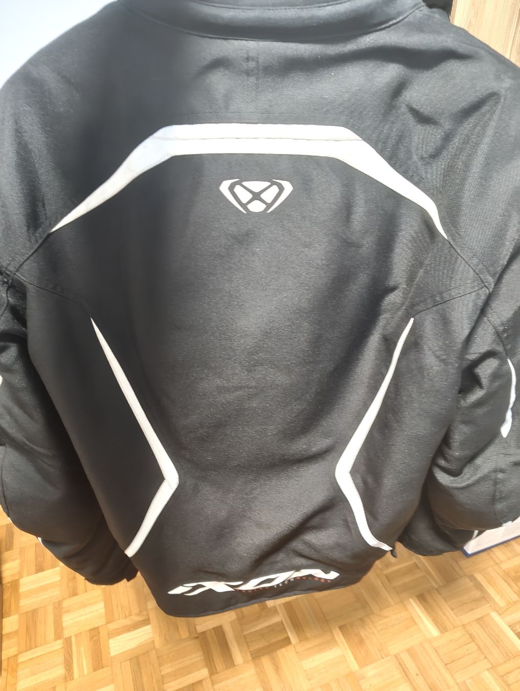 Ixon Vestes: Ixon-Motorradjacke  – D'occasion à Lodrino par Ale_HCL 2