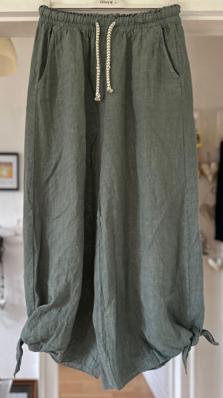 Pantaloni: PANTALONS EN LIN! M – Nuovo e nell'imballaggio originale da Locarno venduto da NicoNion