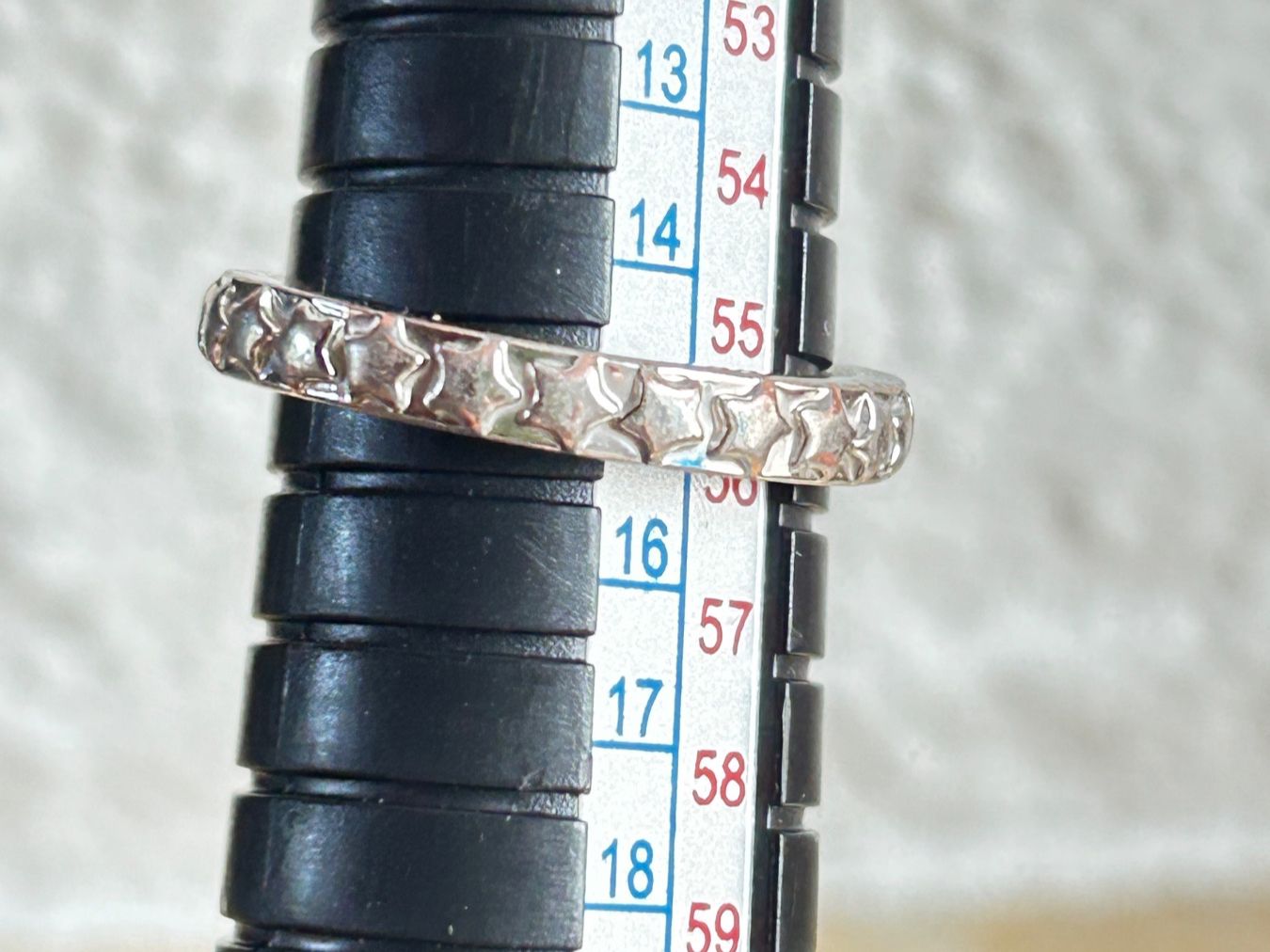 Anelli: Ring mit Sternenmuster STARS (Grösse 56) – Usato da Laufen venduto da Bellavitaboom 5