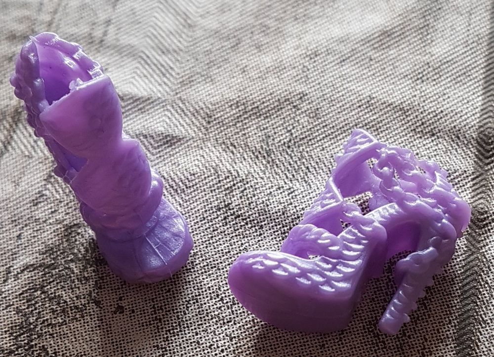 chaussures pour barbie