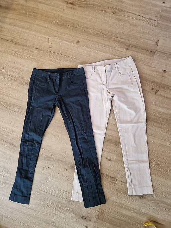 Calvin Klein Pantaloni: Calvin Klein Hosen Gr. 4 – Usato da Wimmis venduto da traubenq