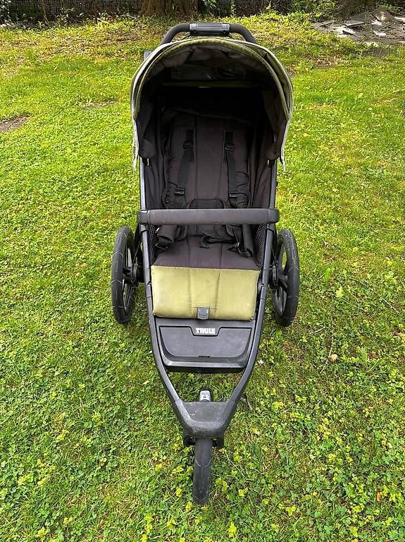 Thule Carrozzine: Kinderwagen / poussette Urban Glide 2 de Thule – Usato da Villars-sur-Glâne venduto da Cha-nia 2