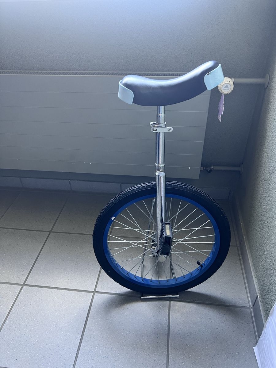 Vélos: Einrad  – Neuf (Voir description) à Thun par Angiade