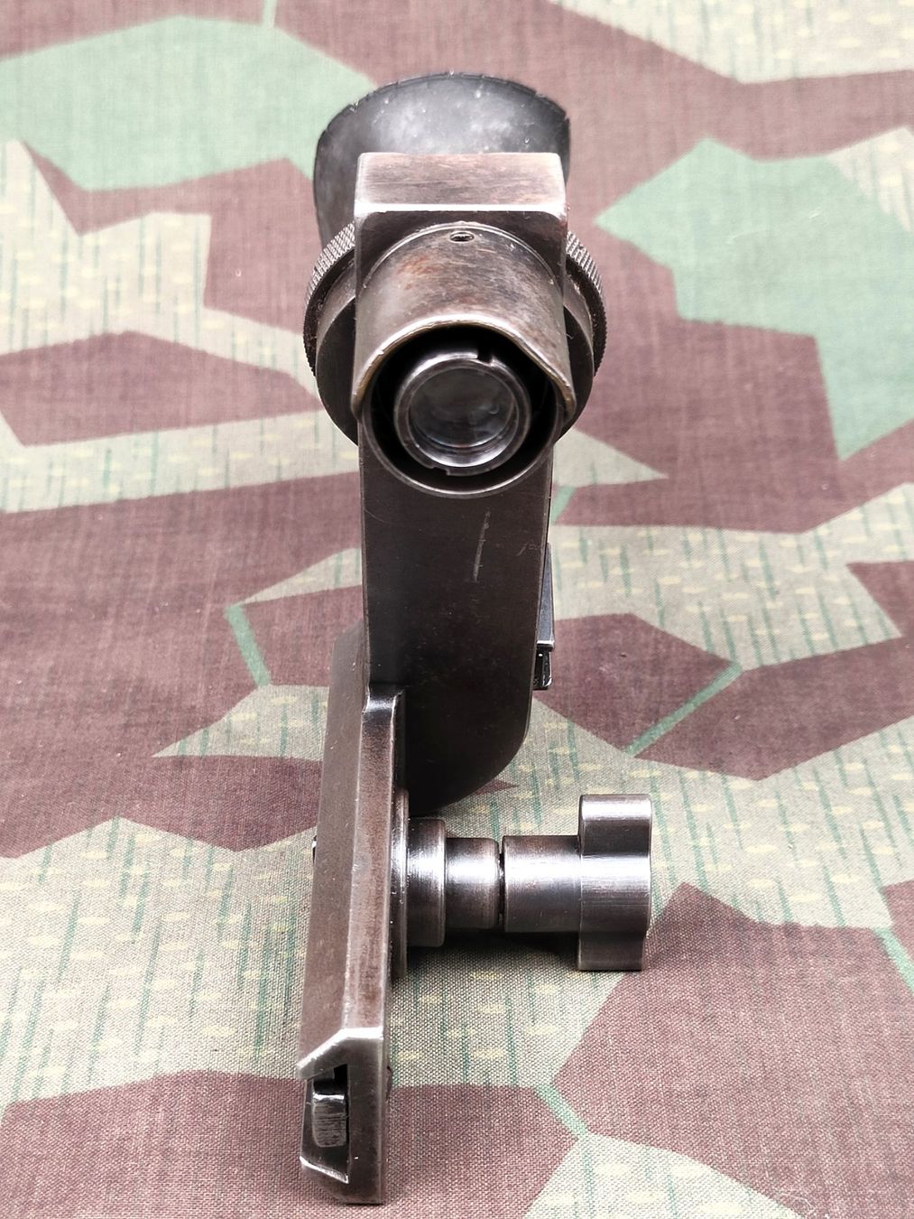 Schweizer Armee Armi bianche: Zielfernrohr zu MG11 mit Tragetasche – Usato da Bauma venduto da SwissMilitaria 9