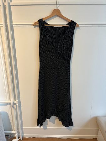 H&M Asymetrisches Kleid Polka Dots