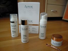 Kosmetik Alpeor EYE CONTOUR CREAM und Gesichtspflege