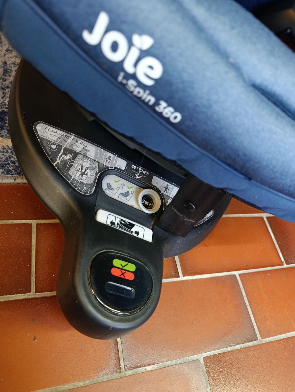 Joie Seggiolini per auto: siège auto Joie spin 360 – Usato da Saint Cergue venduto da qft_5kjh 1