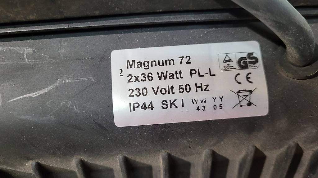 Lampade: Baustrahler mit Teleskopstativ – Usato da Kerns venduto da avr75 3