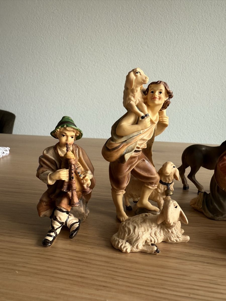 Tutte le decorazioni: 12 Teiliges Krippenset, Handarbeit – Usato da Sarmenstorf venduto da Nathaliie_21 4