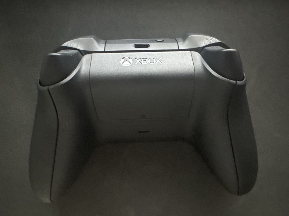 Microsoft Manettes: Xbox Wireless Controller schwarz neuwertig – Neuf (Voir description) à Bönigen par Carlvh 1