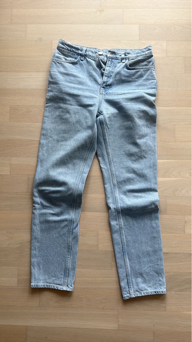 Cos Jeans: Helle COS Jeans, grösse 28 – Usato da Zürich venduto da wimper6