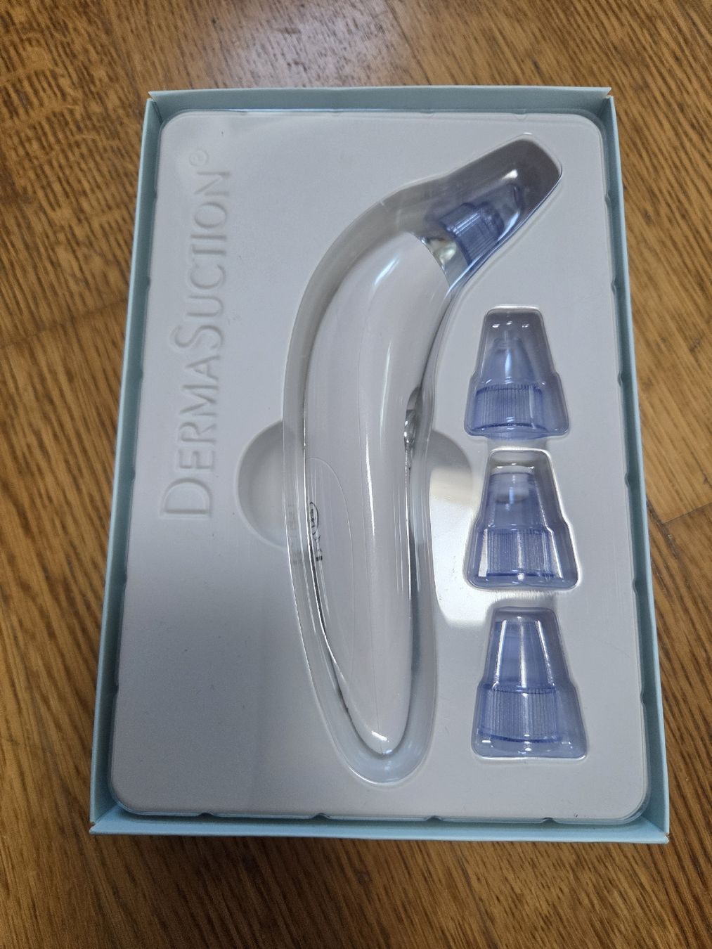 Derma Cura del viso: Porenreiniger DermaSuction  – Nuovo (secondo la descrizione) da Luzern venduto da Luzern_Energy