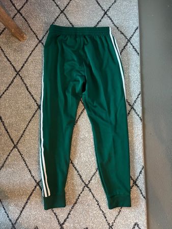 Pantalon de survêtement Adidas originals vert  taille M