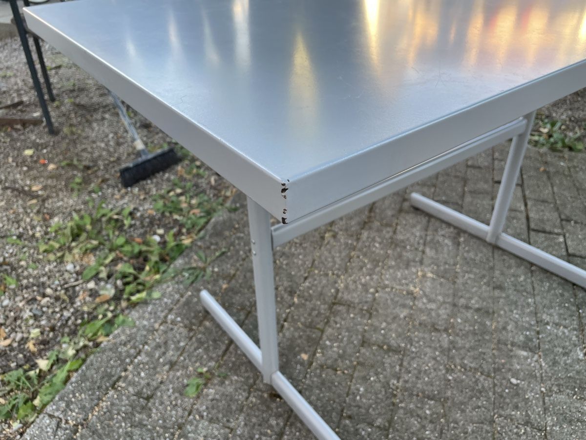 Schaffner Tavoli: Schaffner Gartentisch grau – Usato da Winterthur venduto da Kingori 3