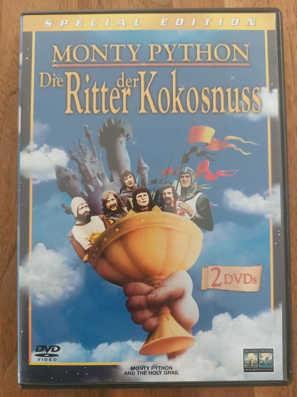 Tutti i DVDs: DVD - Monty Python / Die Ritter der Kokosnuss – Usato da Rheinfelden venduto da FilmAuktion