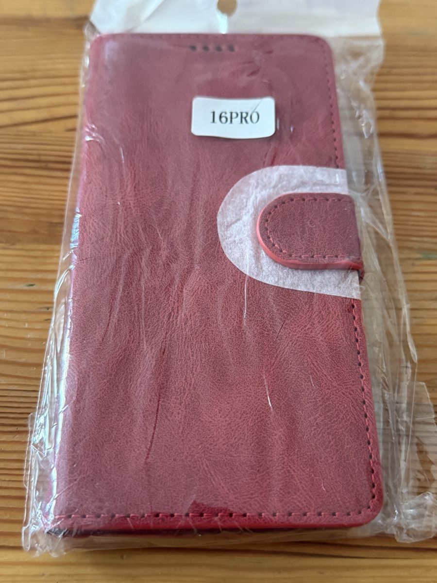 Cover & Protezioni schermo: Cover-Discount iPhone 16 Pro - Premium mobile phone case – Nuovo e nell'imballaggio originale da Minusio venduto da DeFringues 2