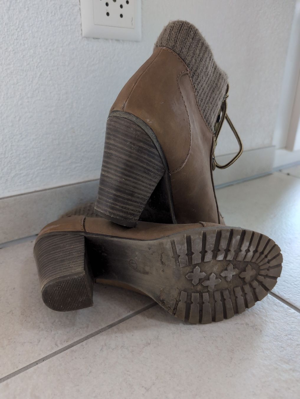 Cube Chaussures femmes: Stiefeletten Gr. 41, Braun – D'occasion à Alberswil par __colafroeschli__ 1