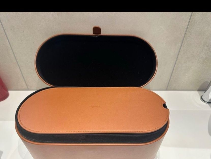 Dyson Piastre & Arricciacapelli: Dyson Airwrap – Usato da Gachnang venduto da sib_9f2l 2