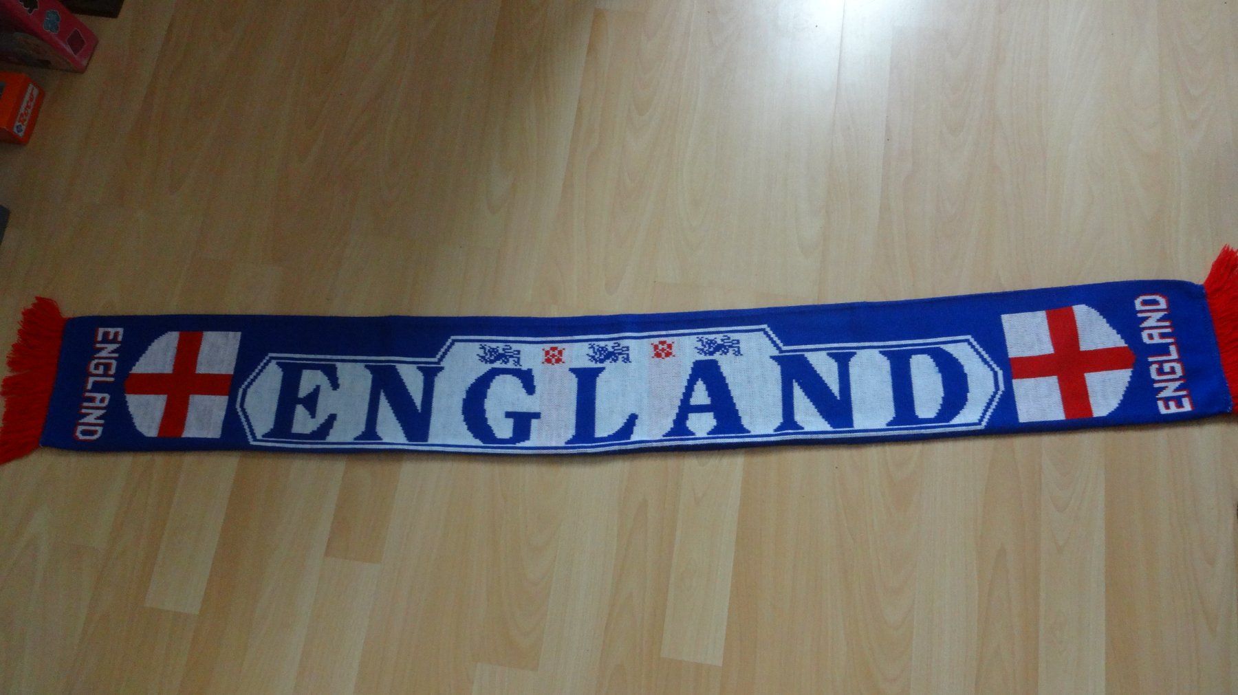Foulards & écharpes: Fussball Schal von England – Neuf (Voir description) à Fisibach par goldfasan52