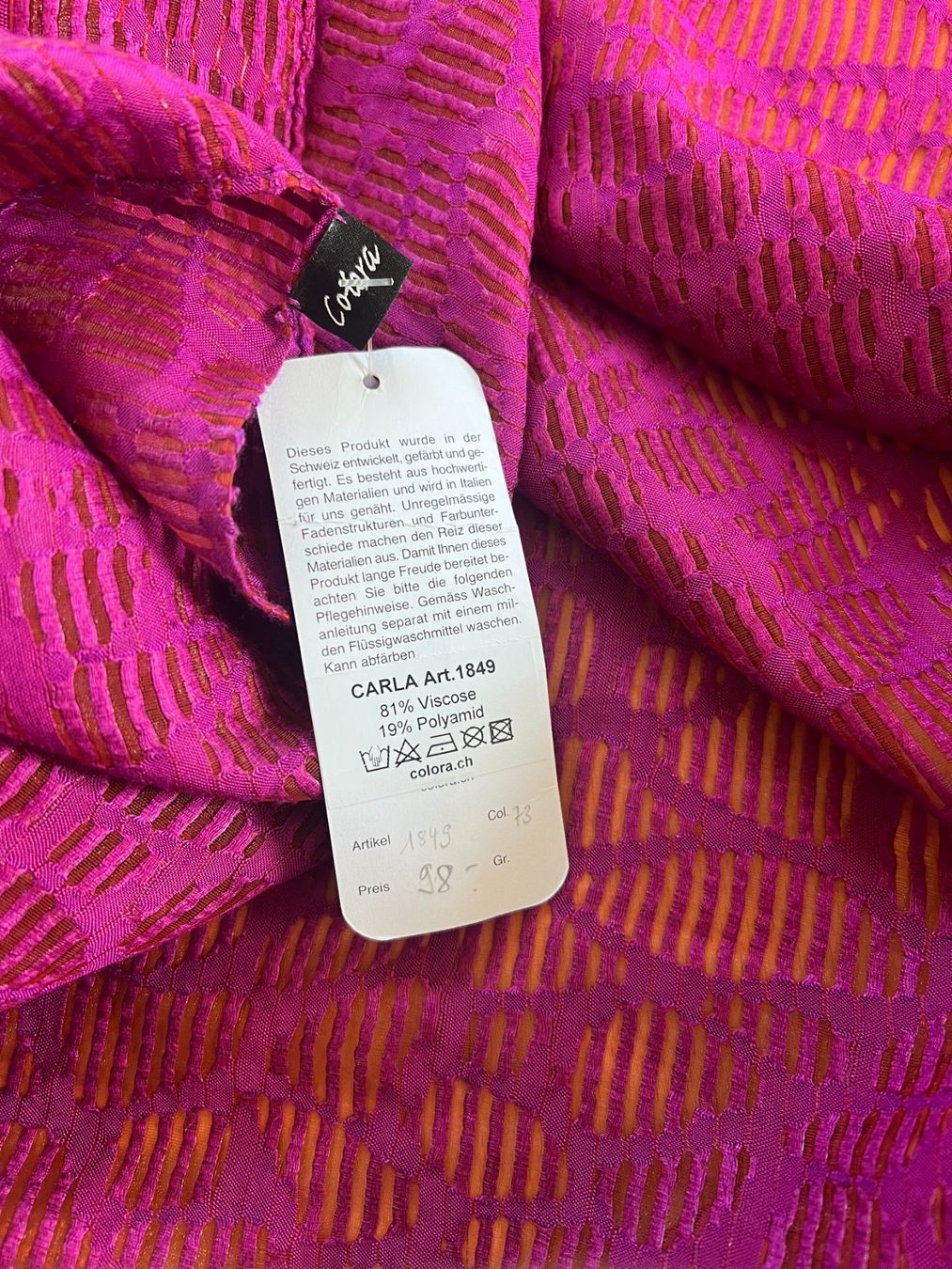 Colora Foulard & Sciarpe: Colora Schal, Dunkelpink, NEU – Nuovo e nell'imballaggio originale da Worb venduto da farben20zauber 1