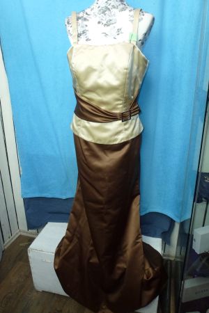 ABEND KLEID CREME BRAUN LANGE FORM GR 42 WIE NEU BRUST GEPOL