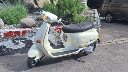 Vespa ET 4 125