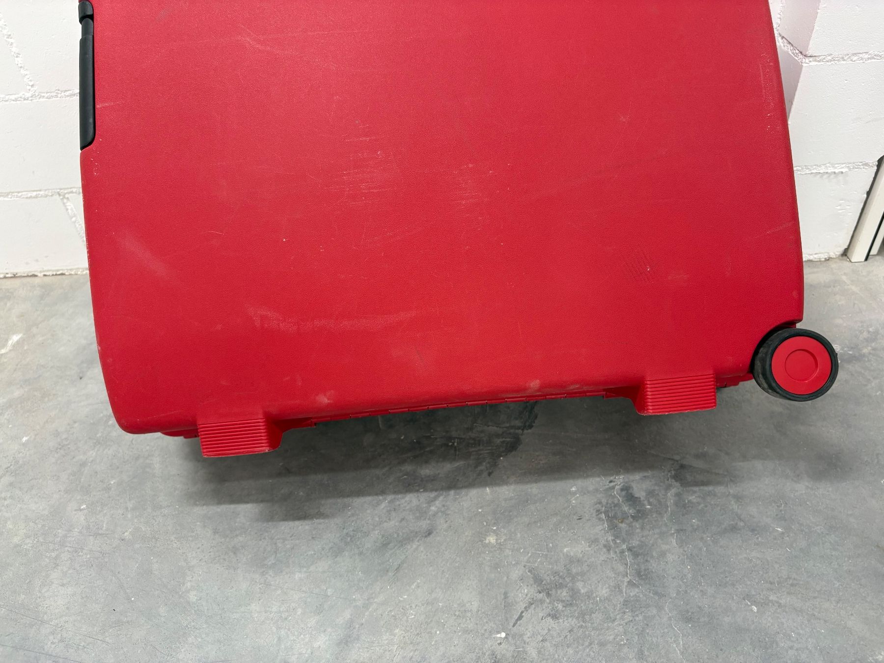 Altro in Aeronautica: Samsonite Hartschalenkoffer, rot – Usato da Grüsch venduto da frifri06 6