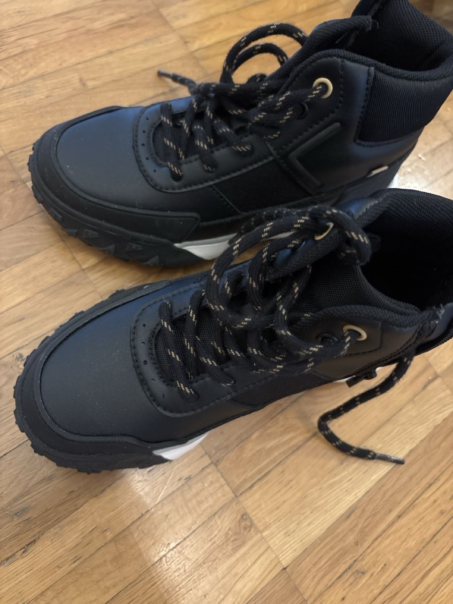 Zara Scarpe per ragazzi: Zara Wanderschuhe, Grösse 32 – Nuovo (secondo la descrizione) da Buchs ZH venduto da els_mgj9 1