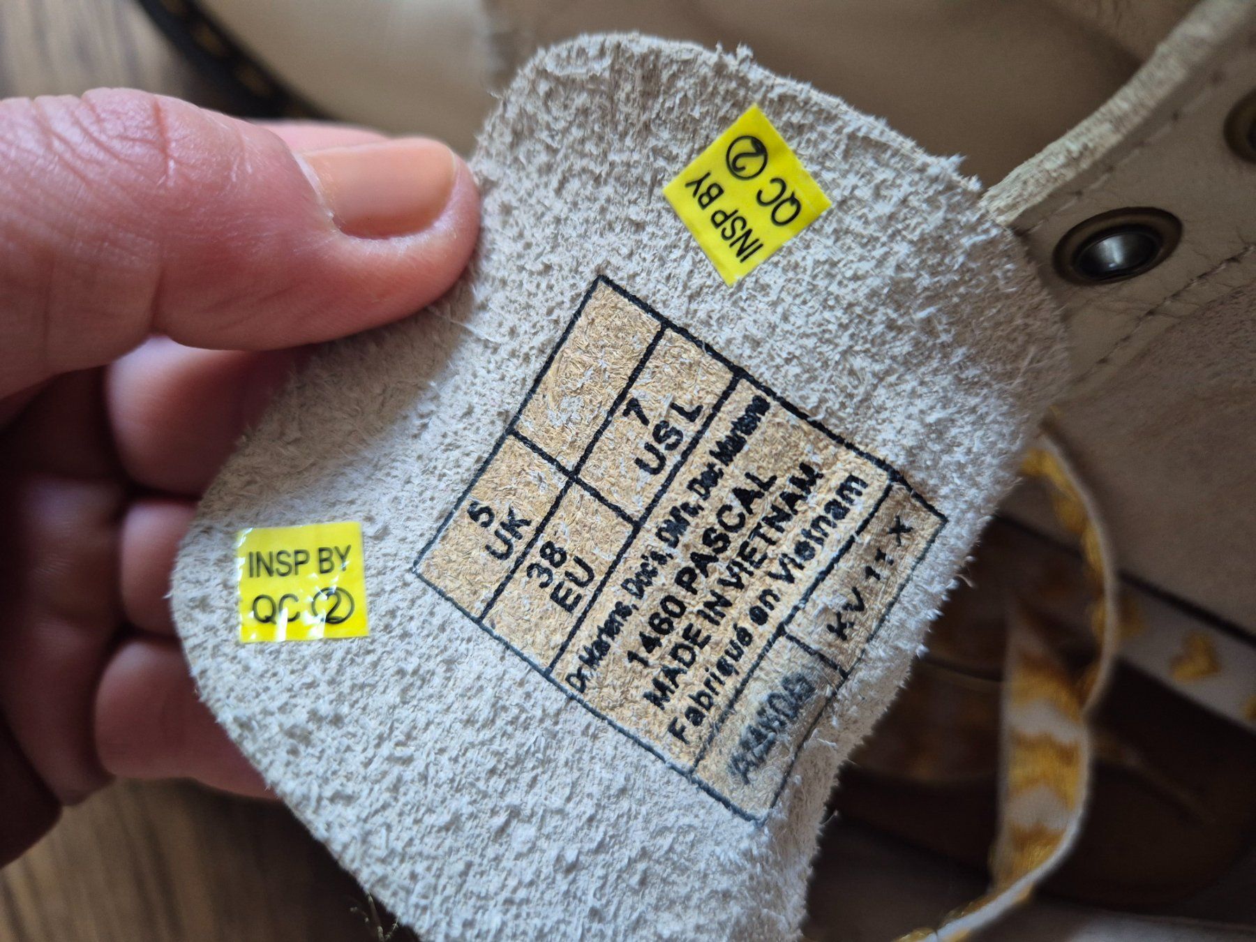Dr. Martens Scarpe da donna: Beige Dr Martens size 38 – Usato da Zürich venduto da monadiederich 5