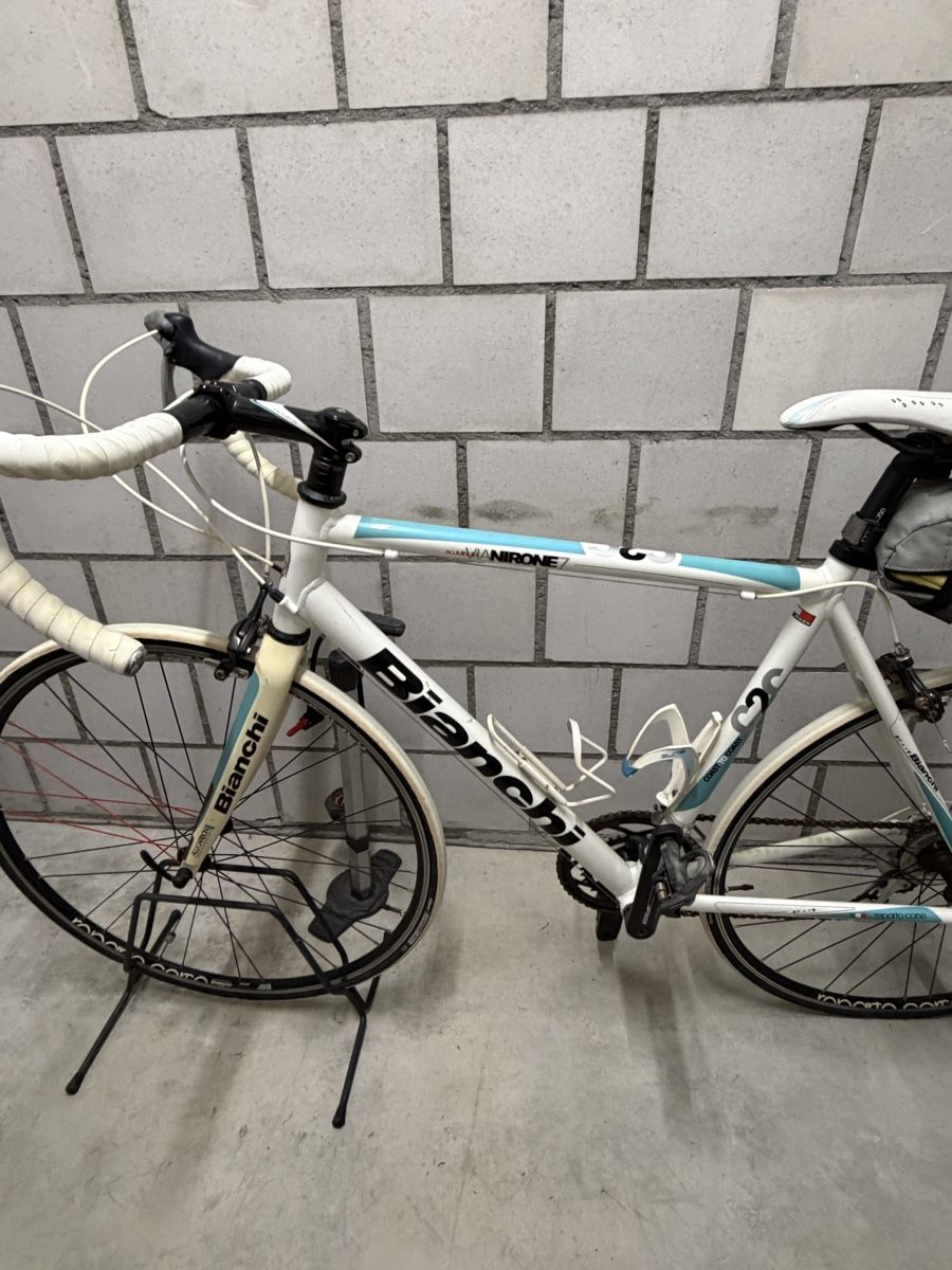 Bianchi Biciclette: Rennrad Bianchi & mehr – Usato da Ittigen venduto da bsf_tne3 1