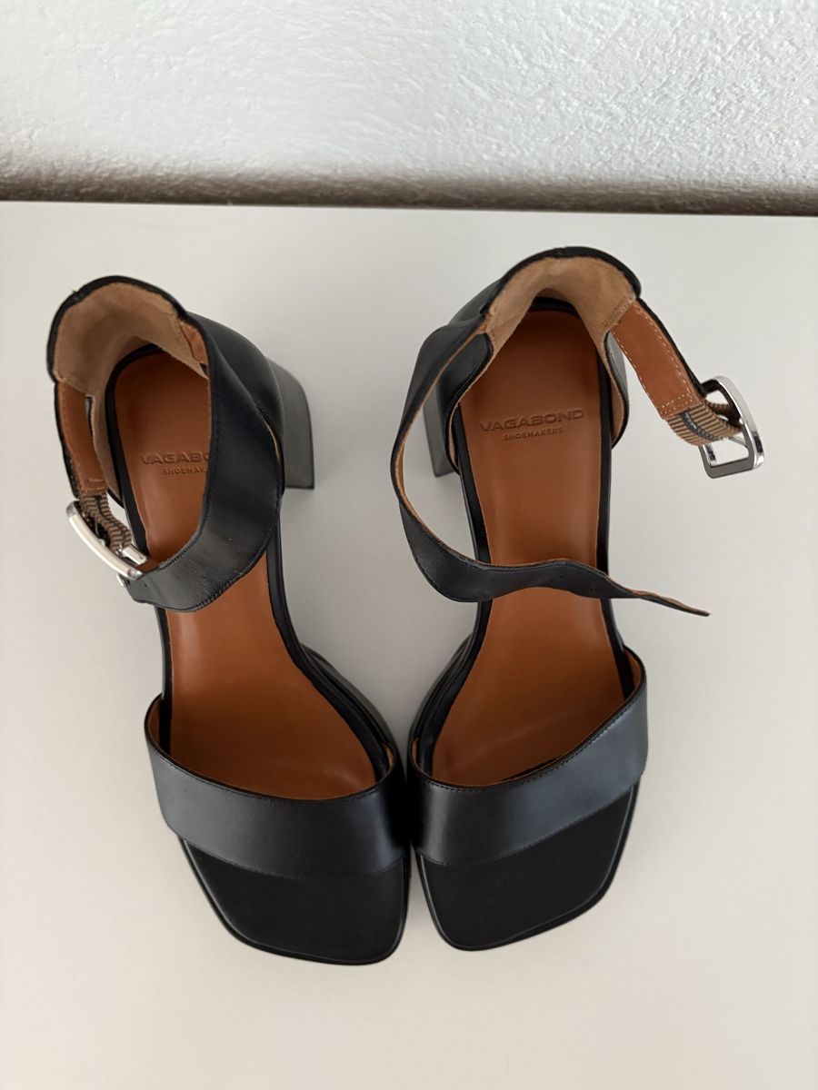 Vagabond Scarpe da donna: Sandalen Vagabond – Nuovo (secondo la descrizione) da Bülach venduto da kittygismo 1