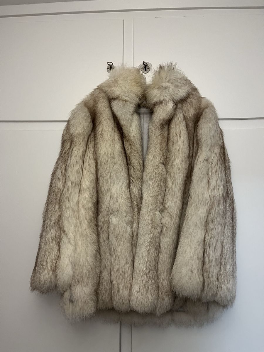 Vestes: Wunderschöne Pelzjacke Silberfuchs – D'occasion à Uster par Kalici1 1