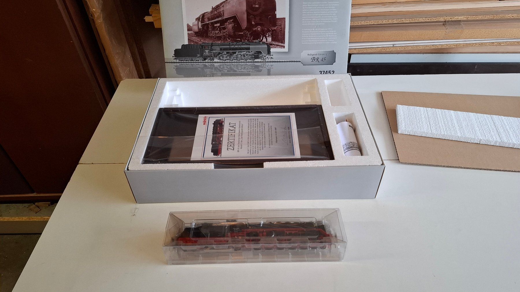 Märklin Modellini di ferrovie: Dampflok Carl Belingrodt BR45 - 37452 – Nuovo (secondo la descrizione) da Schönenbuch venduto da krokometer