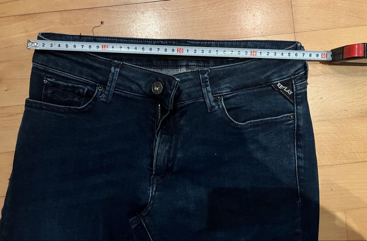 Jeans: Replay New Luz – Usato da Ostermundigen venduto da jovia2000 1