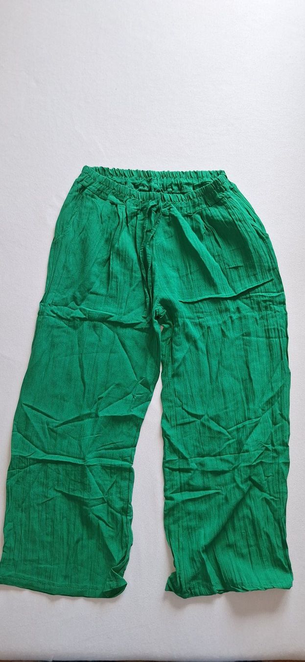 Pantaloni: pantalon d'été vert – Nuovo (secondo la descrizione) da Lussery-Villars venduto da pousinete02